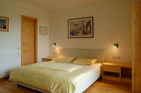 bed room